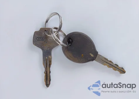 1999 Mercury Villager Estate/Sport from USA, damaged, VIN 4M2XV11T5XDJ10585